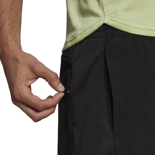 Pantalón Corto Own The Run Negro/Refsil Adidas | Tienda oficial Scott