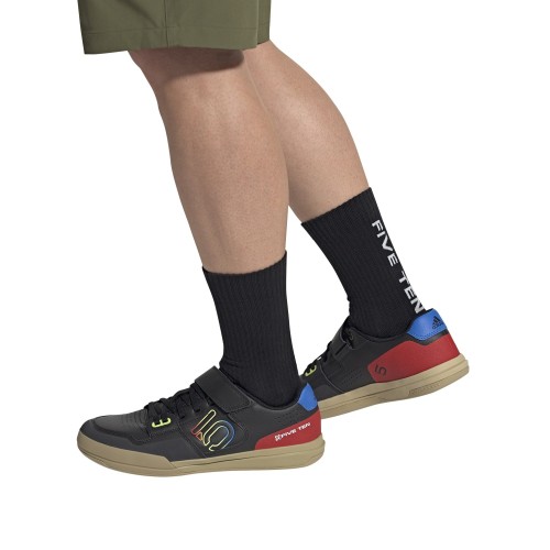 Zapatillas Hellcat Core Black/Core Black/Red Five Ten | Tienda oficial Scott