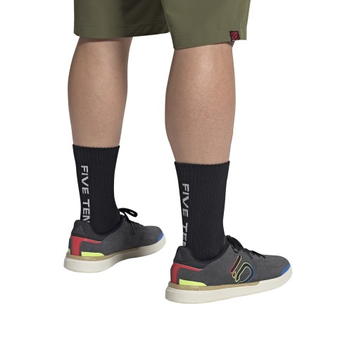 Zapatillas Sleuth DLX Core Black/Carbon/Wonder White Five Ten | Tienda oficial Scott