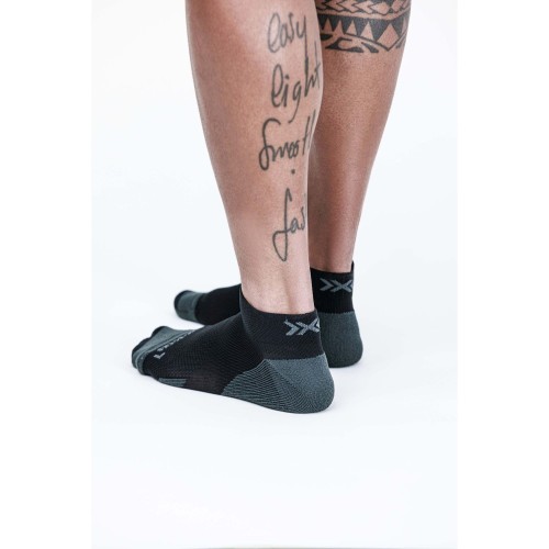 Calcetines X-Bionic Run Discover Low Black – Rendimiento y Comodidad