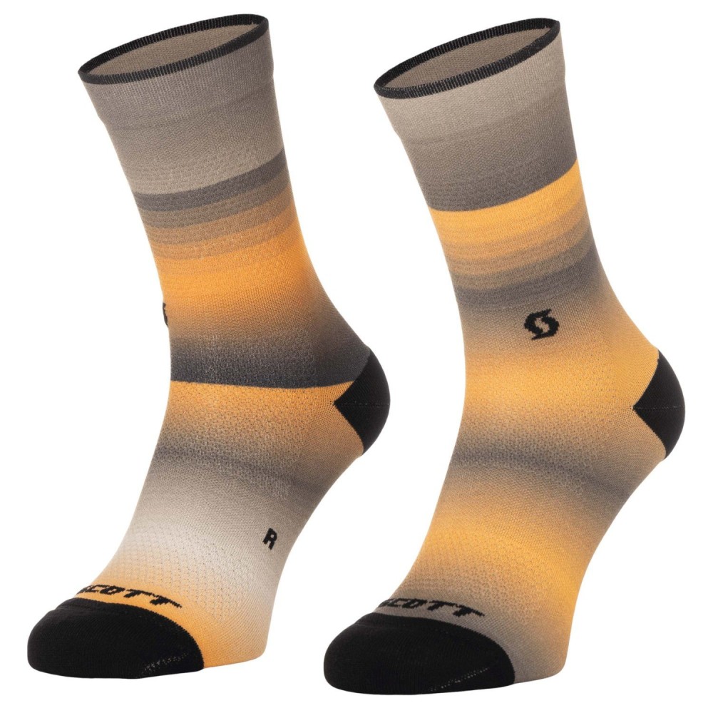Calcetines GRADIENT STRIPES CREW Scott| Compra en Scott Concept Store Cyclon